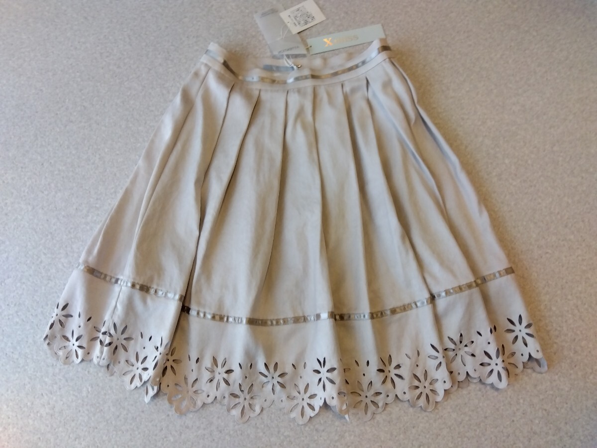 ★新品★キスミス★カットワーク★フレアスカート★拍卖