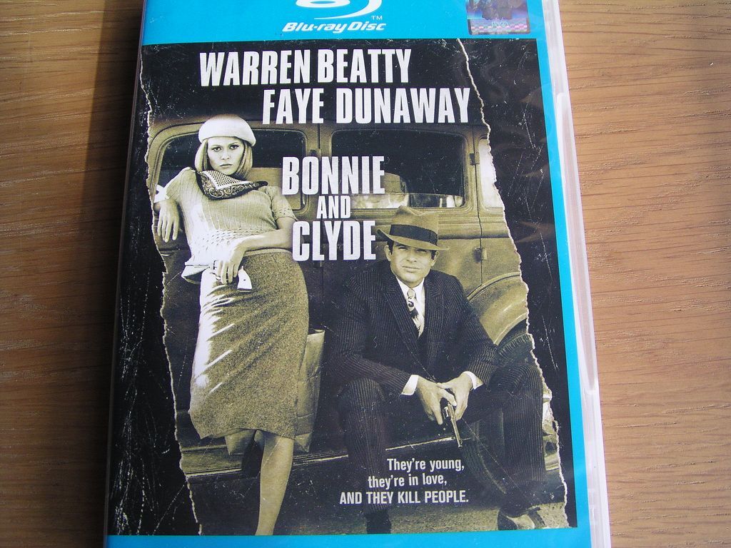 ★名作!俺たちに明日はない レンタル版ブルーレイ中古品・通常トールケース★4枚までクリックポスト185円拍卖