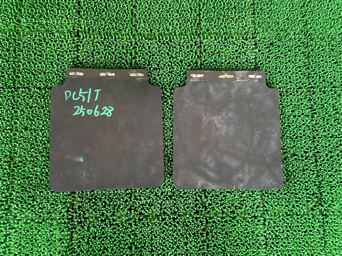 ●即決値段●250628 スズキ キャリイ キャリィ DC51T DD51T マッドフラップ 左右 マッドガード 泥よけ カバー 左 右拍卖