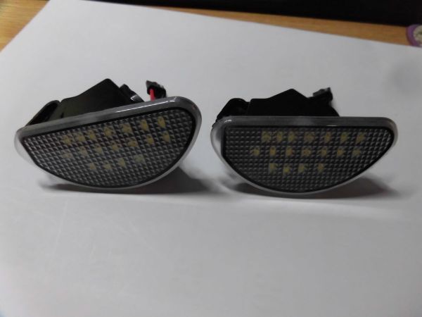 2071 NEIFILES トヨタ適用ライセンスランプ拍卖