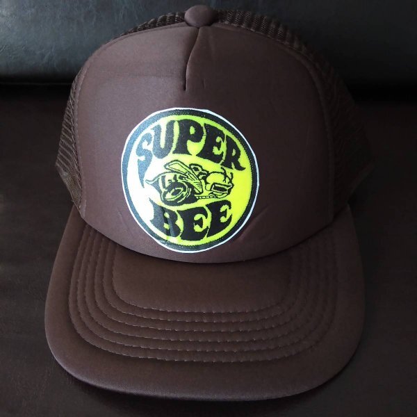 即決★シングル プリント ナイロンメッシュキャップ【SUPER BEE】焦げ茶単色拍卖