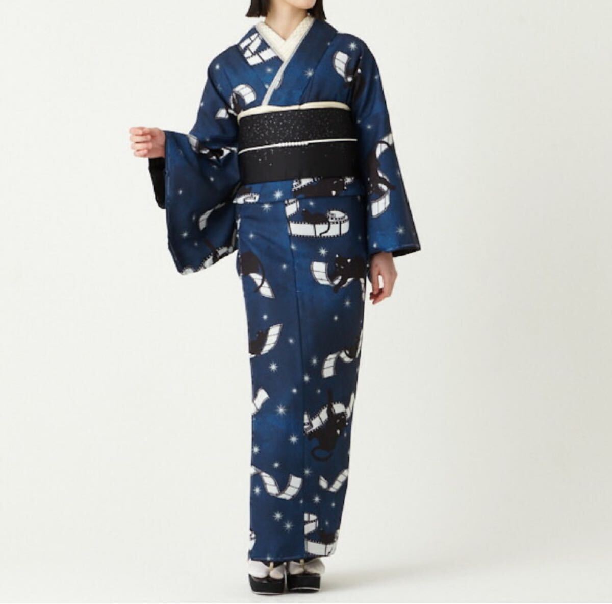 新品 ふりふ★小紋単品「 シネマキャット 」ドラマティックキモノシリーズ拍卖