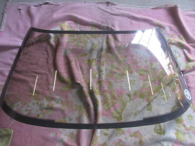 ★①R7A8813 JZS131 クラウン 純正リアガラス ハードトップ車 13クラウン 修理やストック等に拍卖