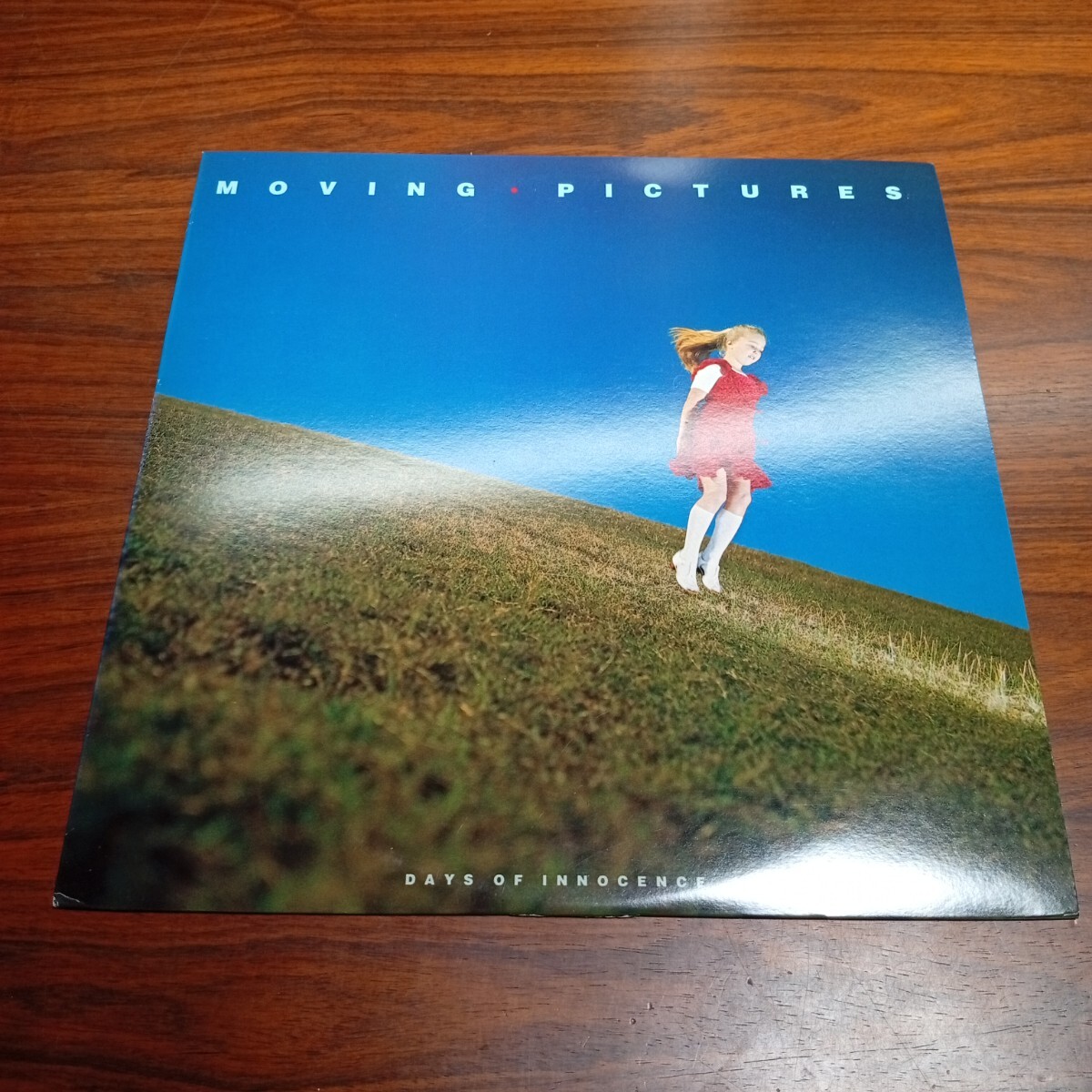 た1081 MOVING PICTURES DAYS OF INNOCENCE イノセンス ムービング・ピクチャーズ レコード LP EP 何枚でも送料一律1,000円 再生未確認 拍卖