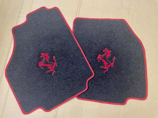 フェラーリ マット FERRARI カリフォルニア30 California30 マーク 跳ね馬 新品未使用 フロアマット 左ハンドル LHD 激安売り切り拍卖