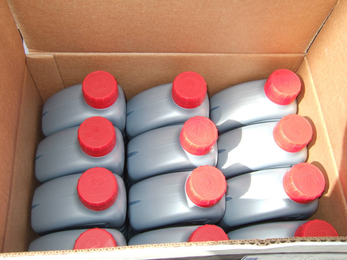 弊社在庫あり 米国製 USパラフィン油 フィリップス66 2サイクルオイル 1QT(950ml) 12本セット 混合・分離可 スクータ チェーンソー872拍卖