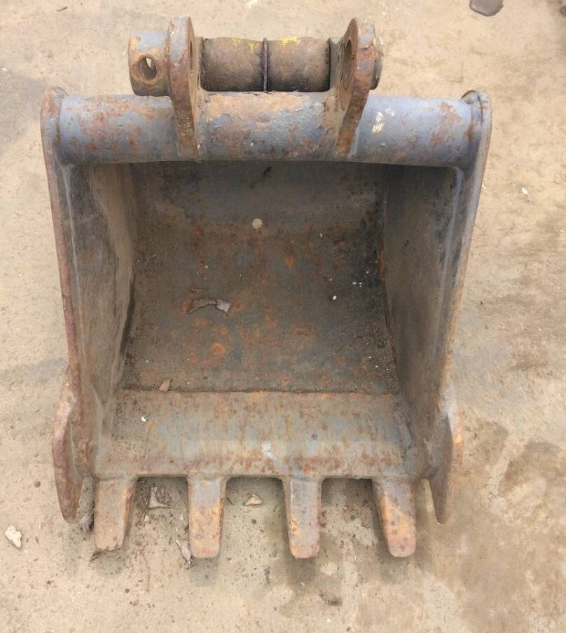 バケット 油圧ショベル アーム幅100mm ピン径25mm (中古)【茨城県坂東市】LP11-17622拍卖