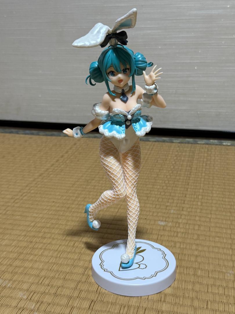 バニーガールフィギュア 水色拍卖