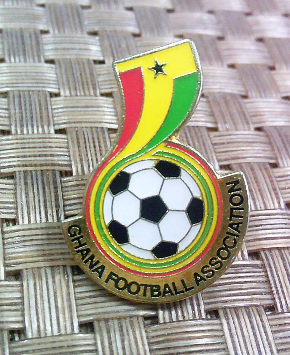 《赤黄緑Gh球》■新品 ◇サッカー ガーナ代表 Ghana チーム フットボール■pin■金属ピンバッジ バッチ■ロックバンド.Music 音楽拍卖