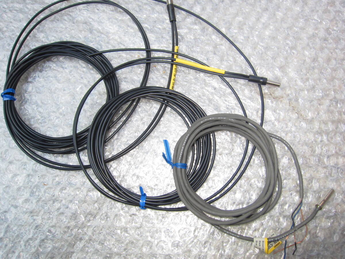 OMRONオムロンE32-D11光電SWファイバーユニットE32シリーズ反射型E2E-C1C1近接センサスタンダードタイプ新品未使用品PROXIMITY SWITCH最安拍卖
