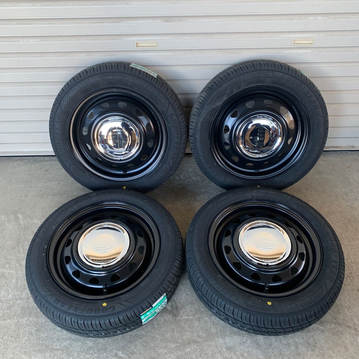 【ネオキャロ】グッドイヤーEG02◆155/65R14 NBOXタントムーヴワゴンRラパンアルトデイズトコットスペーシア セミマットブラッククローム拍卖