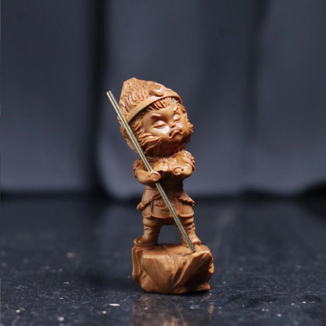 人気天然 崖柏木 木彫り 木製彫刻 神像 「西遊記 孫悟空」 斉天大聖 孫行者 鬥戰勝佛 猿 室内置物 坐禅 開運 風水拍卖