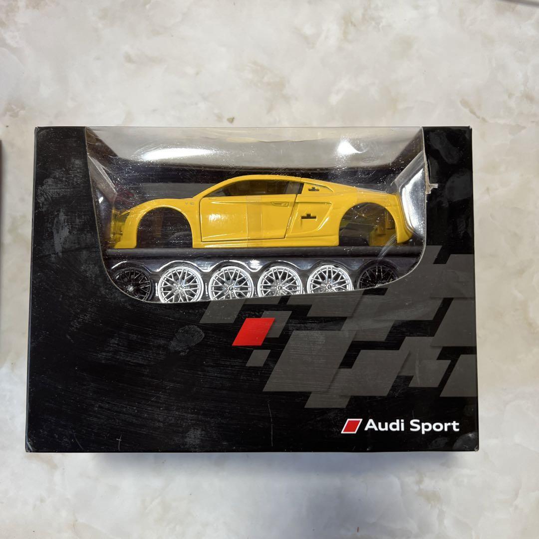 ▲2-5▲Audi Sport ミニカー modell 1:24 イエロー拍卖