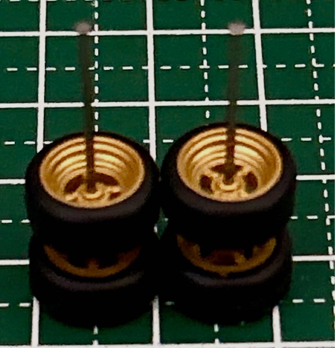 カスタムホイール タイヤ カスタムパーツ 1/64 1 64 1:64 トミカ ホットウィール MINI GT 等に最適 4本スポーク ゴールド拍卖