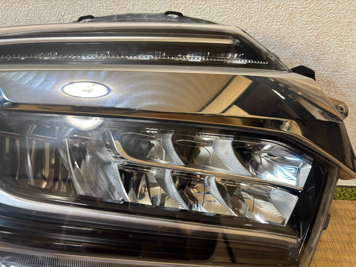 N BOX カスタム JF3 JF4 前期 純正 LED STANLEY W3106 刻印 J2 ヘッドライト 右 D105拍卖