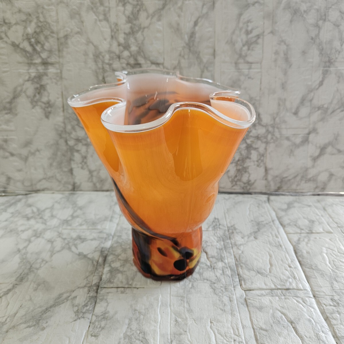 【美品】花瓶 花器 ガラス花瓶 フラワーベース オレンジ 花入れ コレクション拍卖