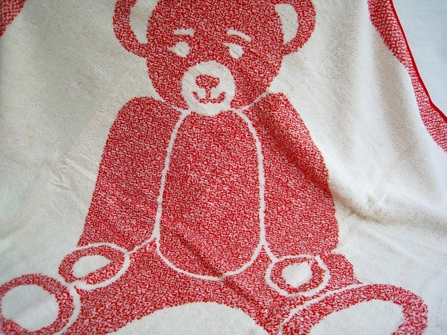 ドイツ製 フード付タオル おくるみタオル ベビータオル クマさん レッド拍卖