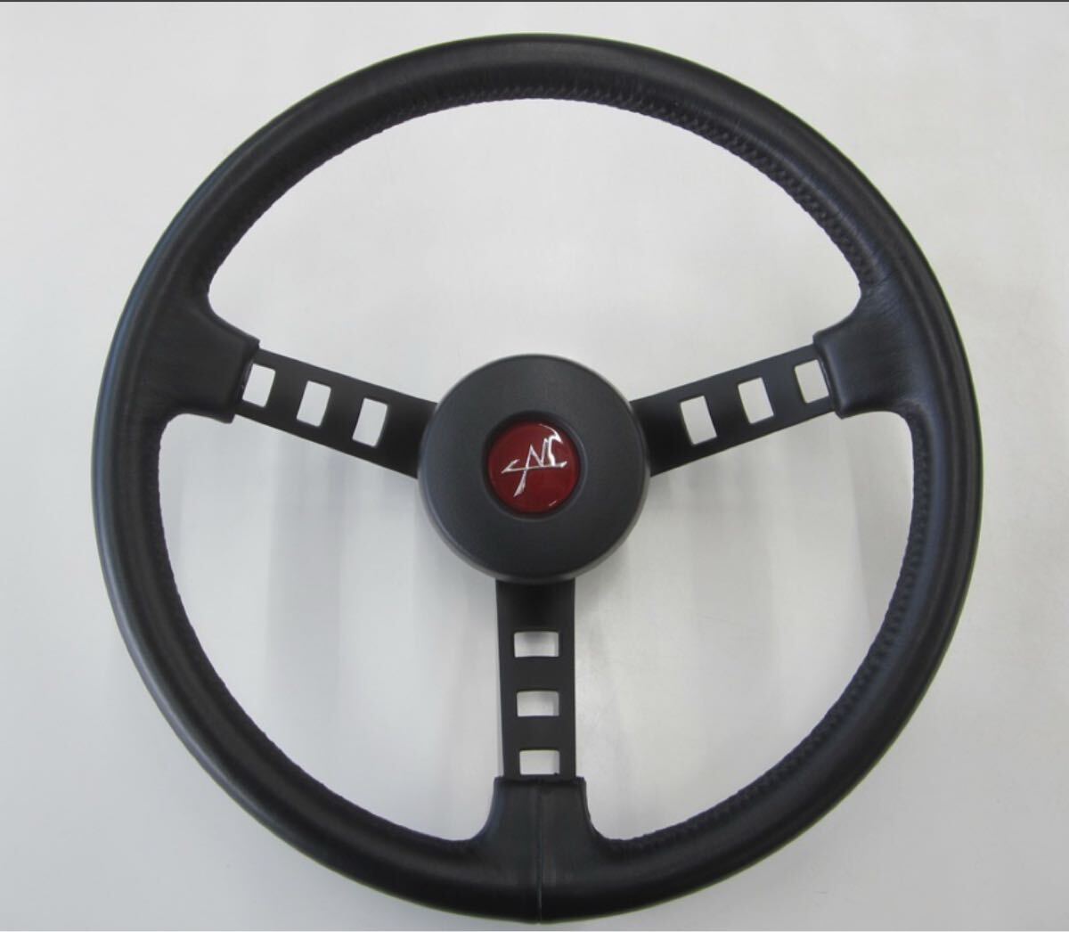 ダットサンコンペ ハンドル DATSUN スカイライン ホーンパット 付き ハコスカ ケンメリ S30Z ローレル マッハ チェックマン拍卖