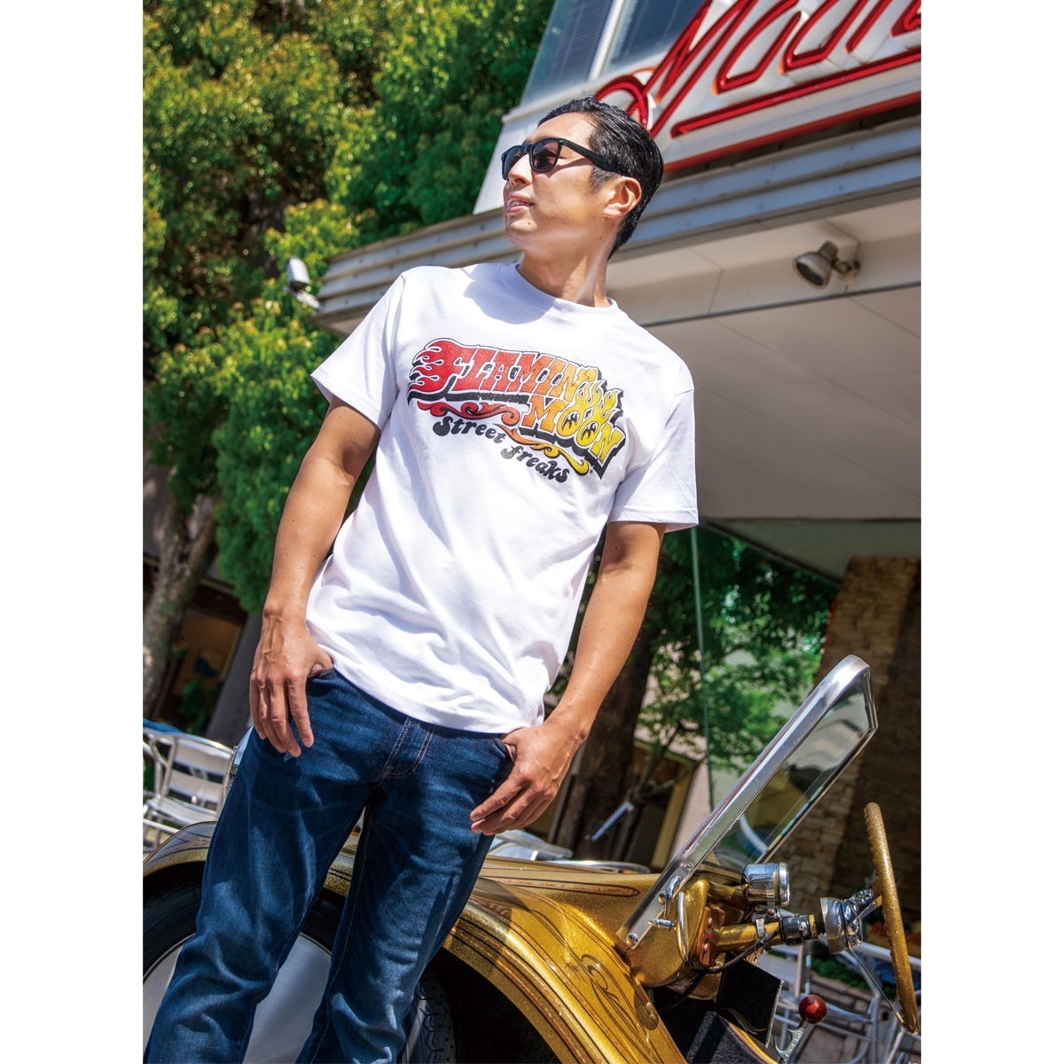 FLAMIN' MOON T-shirt WH拍卖