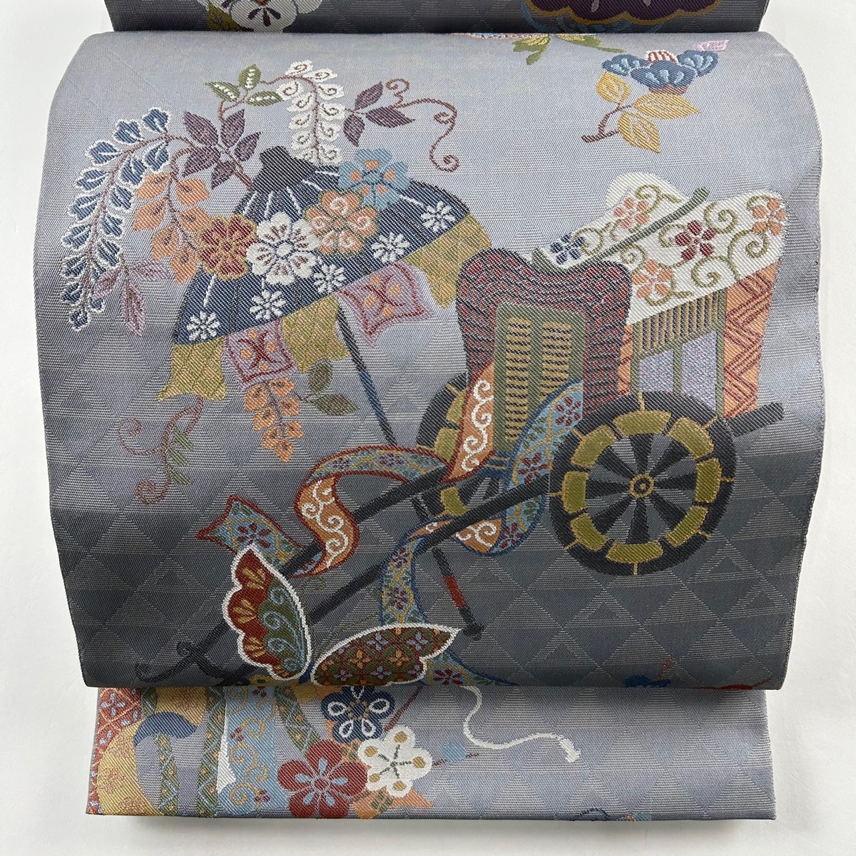 袋帯 美品 秀品 倭文錦 御所車 蝶 灰色 六通 正絹 【中古】拍卖