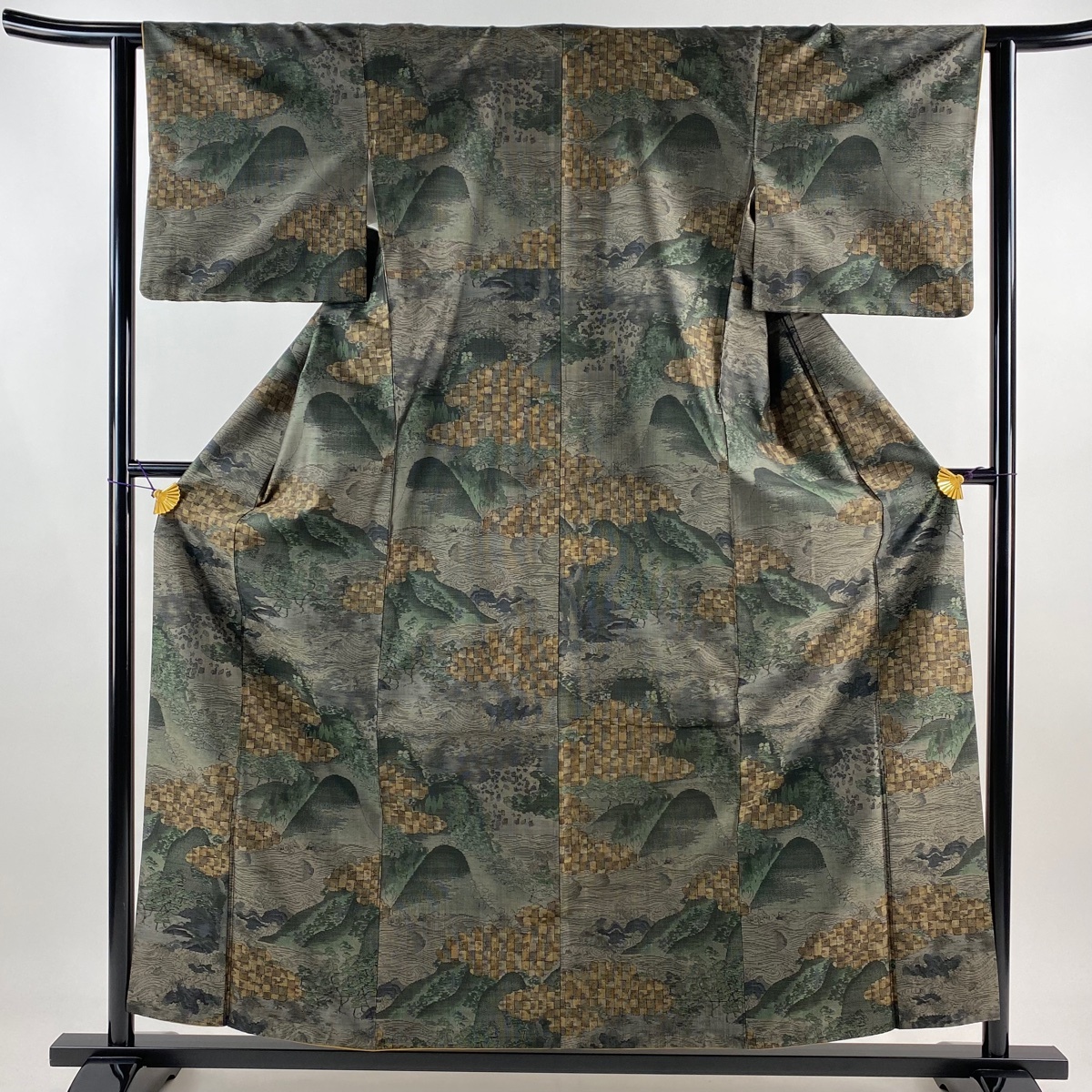 紬 身丈157cm 裄丈62.5cm S 袷 風景 雲文 灰茶 正絹 名品 【中古】拍卖