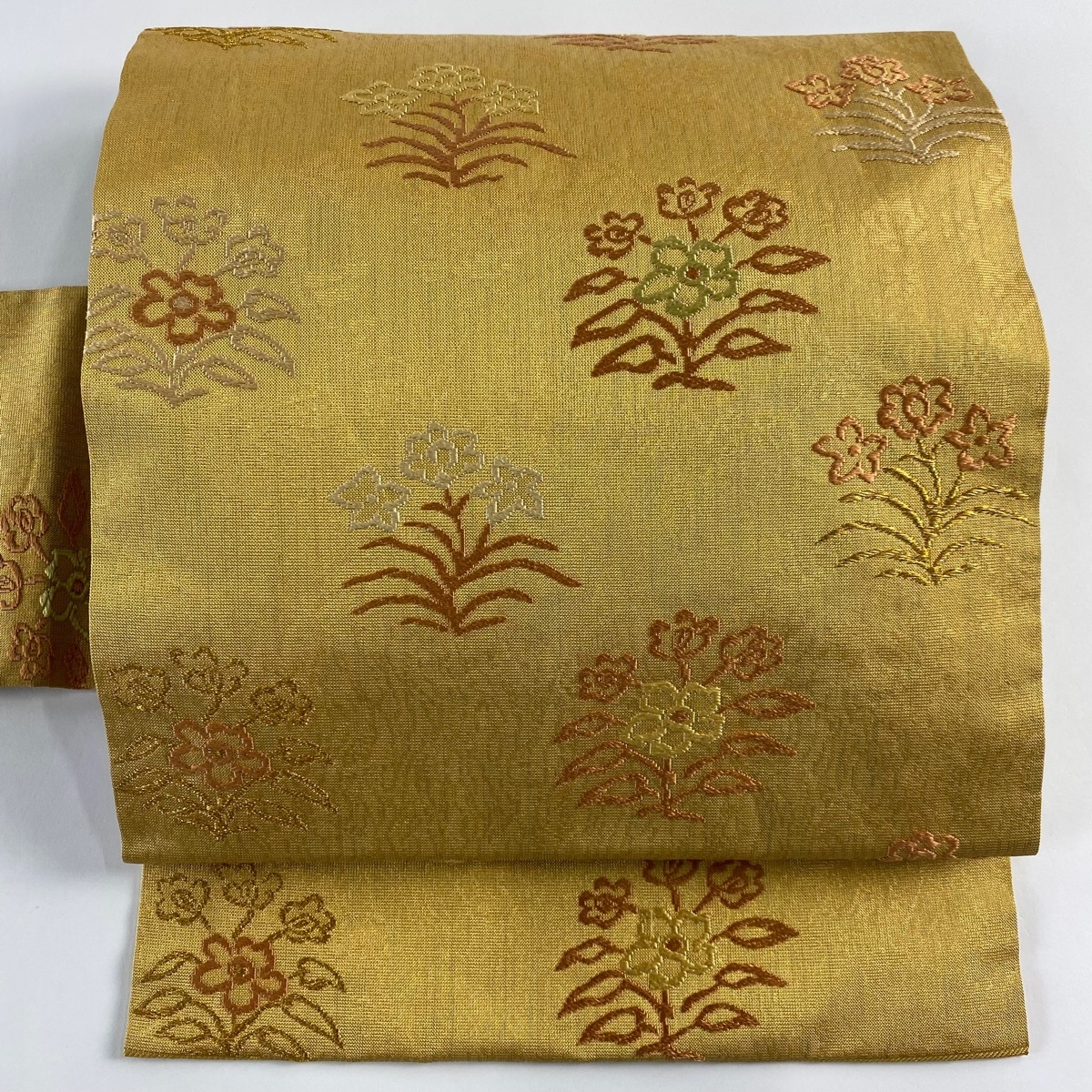 名古屋帯 美品 秀品 関西仕立て 草花 鳥 金糸 箔 山吹色 正絹 【中古】拍卖