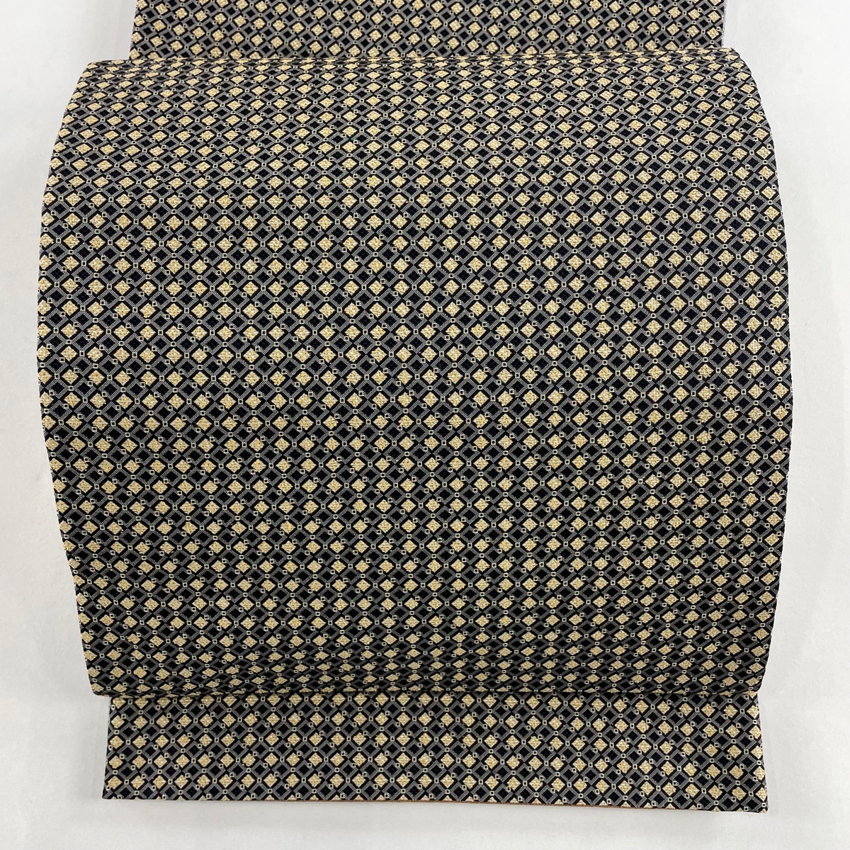 袋帯 美品 名品 幾何学模様 黒 全通 正絹 【中古】拍卖