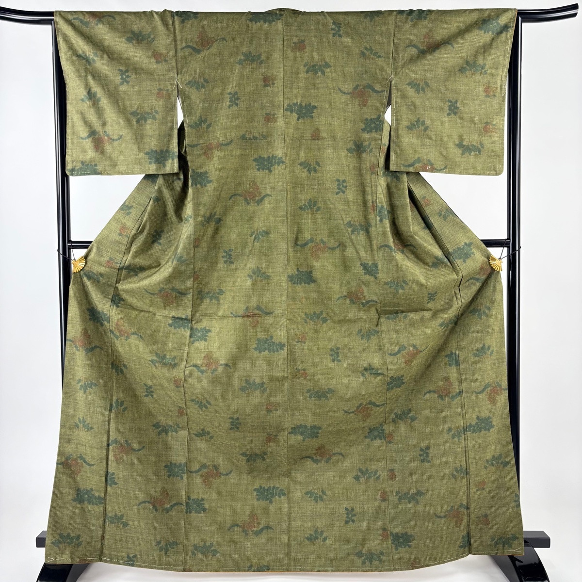 大島紬 身丈167.5cm 裄丈64.5cm M 袷 草花 鶯色 正絹 美品 秀品 【中古】拍卖