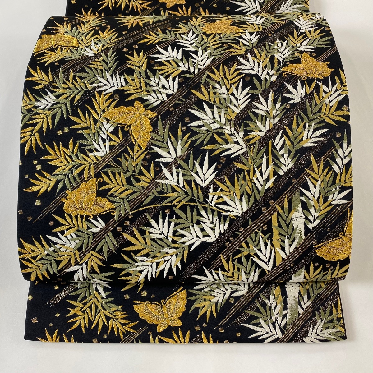 袋帯 逸品 河合美術織物 落款 蝶 竹 金糸 唐織 黒 六通 正絹 【中古】拍卖