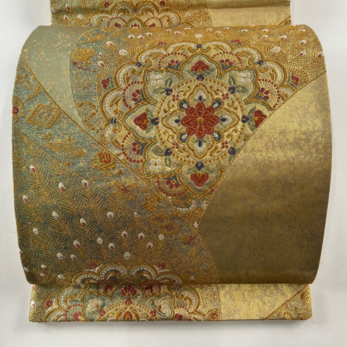 袋帯 美品 秀品 華文 宝尽くし 金糸 箔 金色 六通 正絹 【中古】拍卖