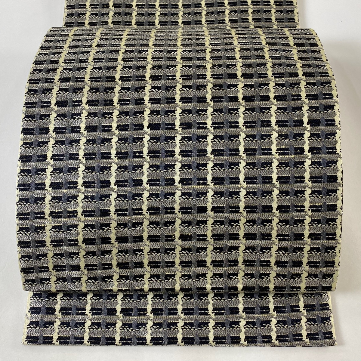 袋帯 美品 名品 格子 幾何学模様 灰紫 全通 正絹 【中古】拍卖