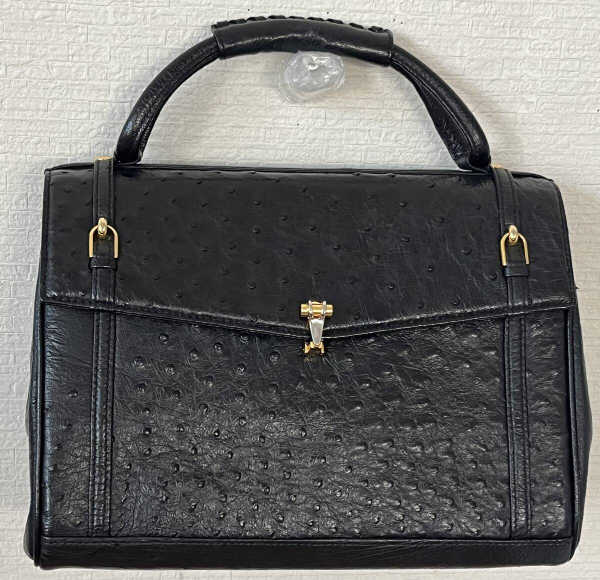 18221【1円スタート】ACCENT アクセント 2WAYバッグ ショルダーバッグ オーストリッチ JRAタグ ブラック系 現状品 長期保管品 カビ保管臭有拍卖