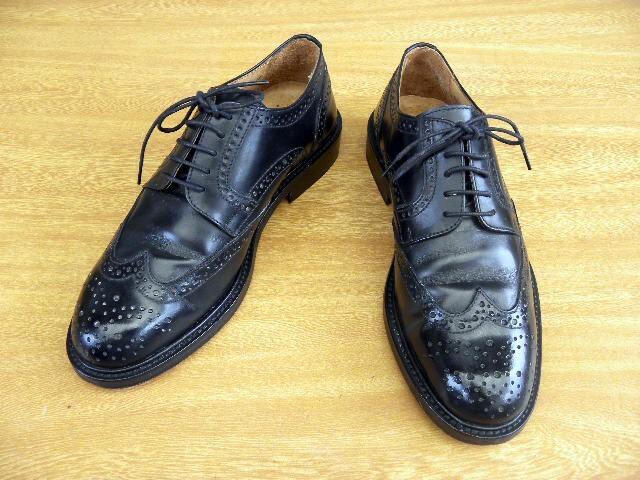Hawkins ホーキンス イタリア製 ビジネスシューズ ウイングチップ 黒 25cm 中古拍卖