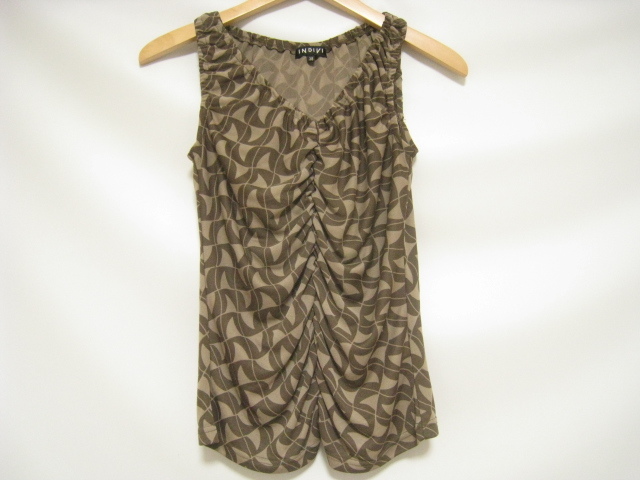 INDIVI インディヴィ トップス ノースリーブ 袖なし ブラウン×ベージュ 茶 サイズ38拍卖