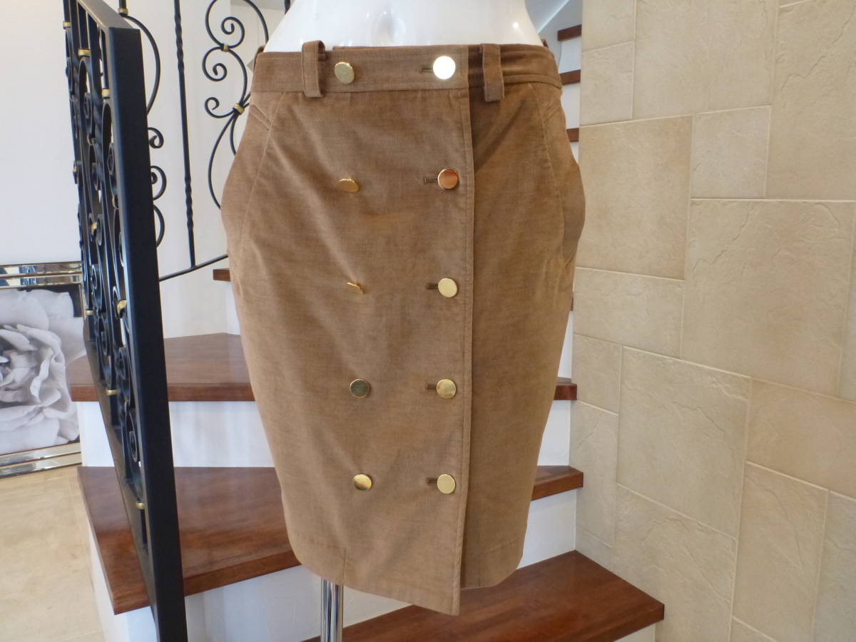 2万 美品 luxluft|ルクスルフト 日本製 キャメル系×ゴールドボタン スカート 38 M相当拍卖