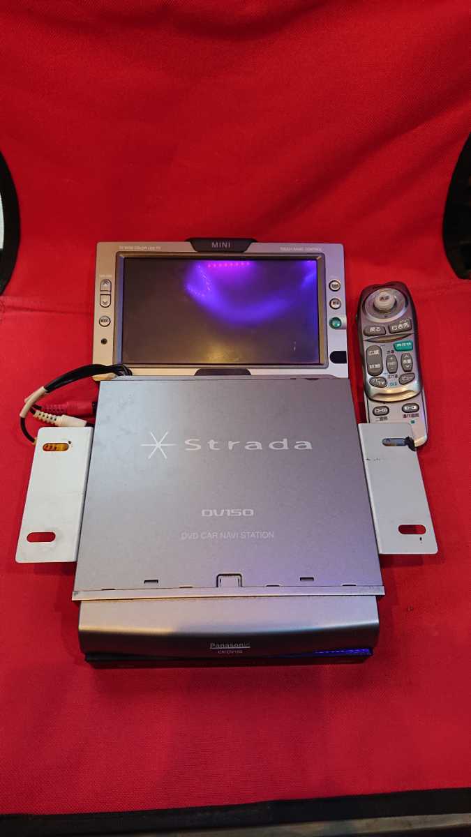 Panasonicストラーダ カーナビ DVD 車速/油温/水温等データ表示 リモコン有 BMWミニクーパーR50 BMW/ミニクーパーロゴ付き希少 オーディオ拍卖