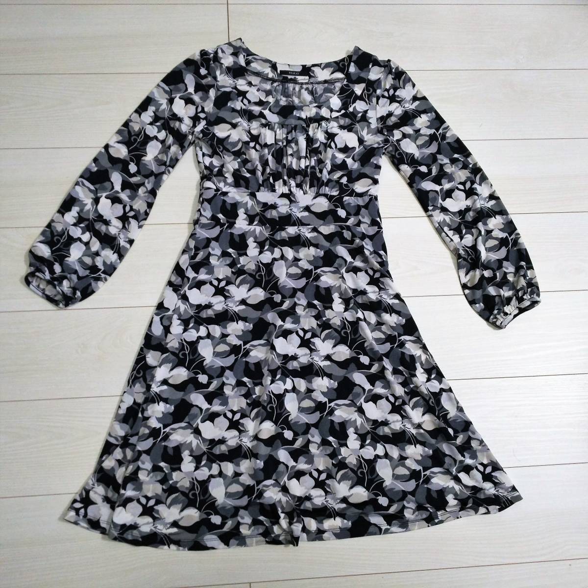 ★RULe ルール ワンピース 長袖 花柄 Mサイズ★拍卖