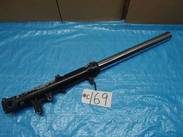 ZZR400-1 フロントフォーク左 車両一台分解体部品多数出品☆彡拍卖