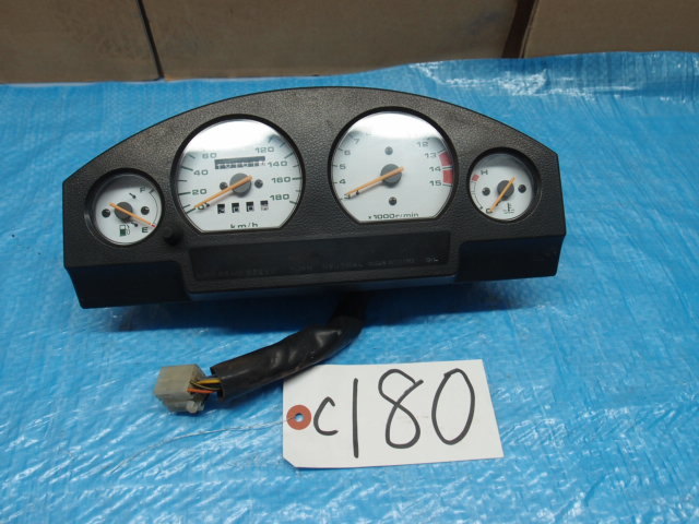 GSX400R スズキ GK71F メーター 車両一台分解体部品多数出品☆彡拍卖