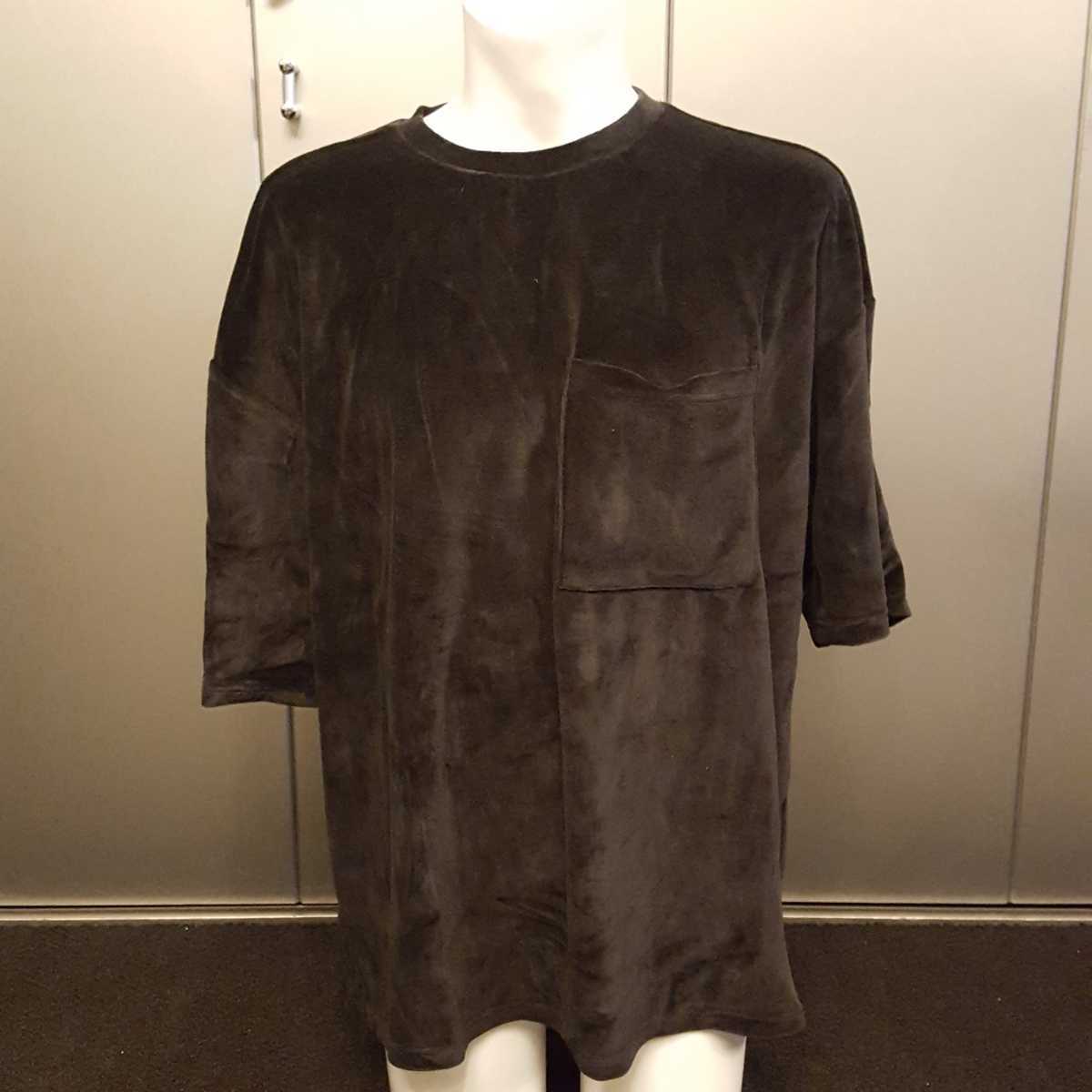 ★【美品】Bershka ベルシュカ Tシャツ 半袖 ベロア 黒 トップス XLサイズ EUR XL/USA XL/ MEX 42拍卖