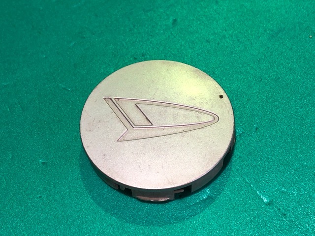 【O-675】ダイハツ センターキャップ 1枚拍卖