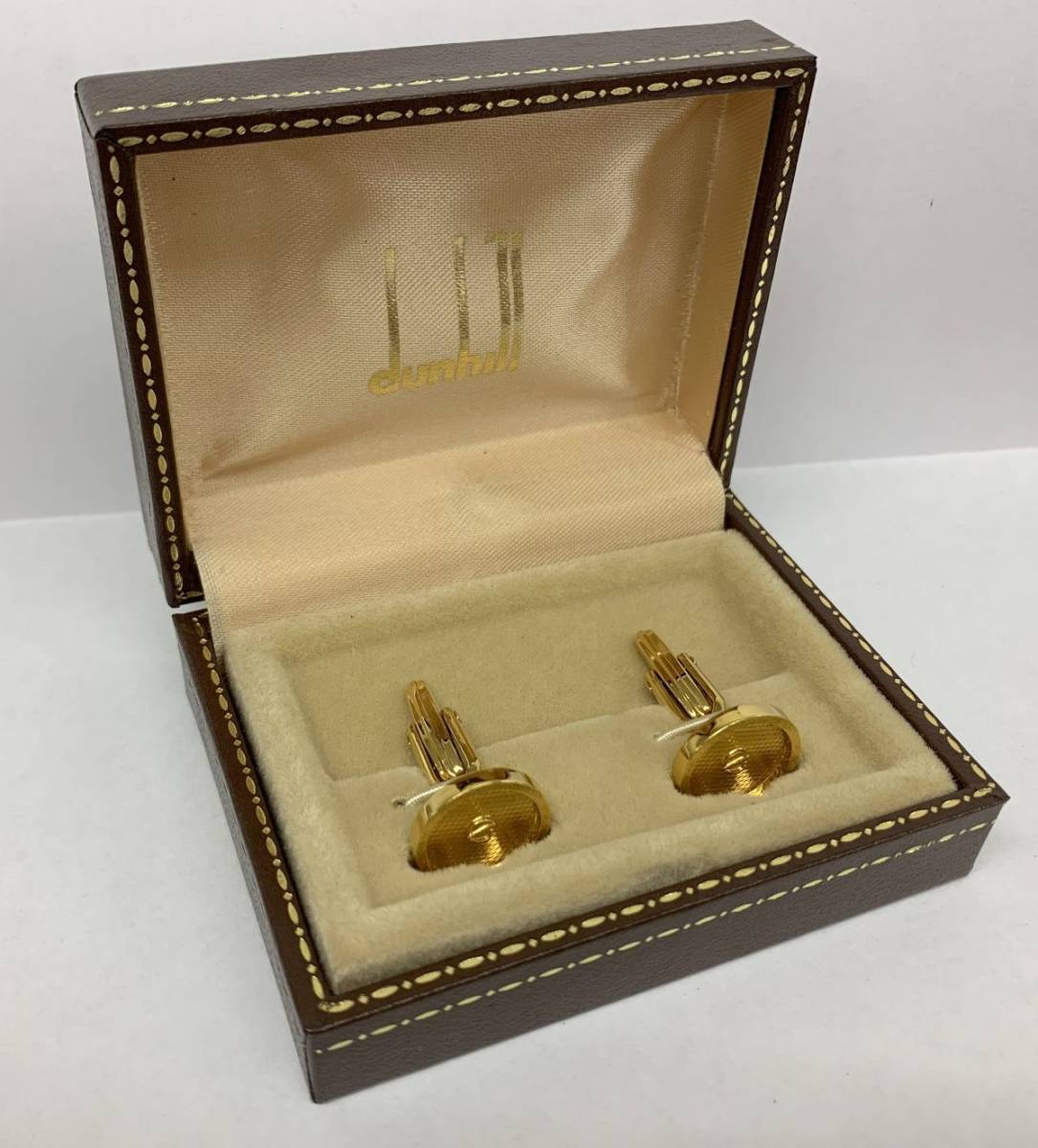$ 極美品 $ 箱付き ● ブランド カフス ● dunhill ◆ ダンヒル ◆ ロゴモチーフ ◆ 光沢 ゴールド系 ◆ イングランド製 ◆ 送料無料!拍卖