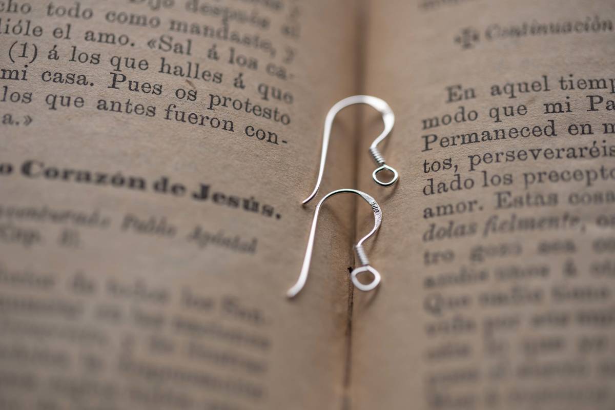 * Silver925:earrings hookA拍卖