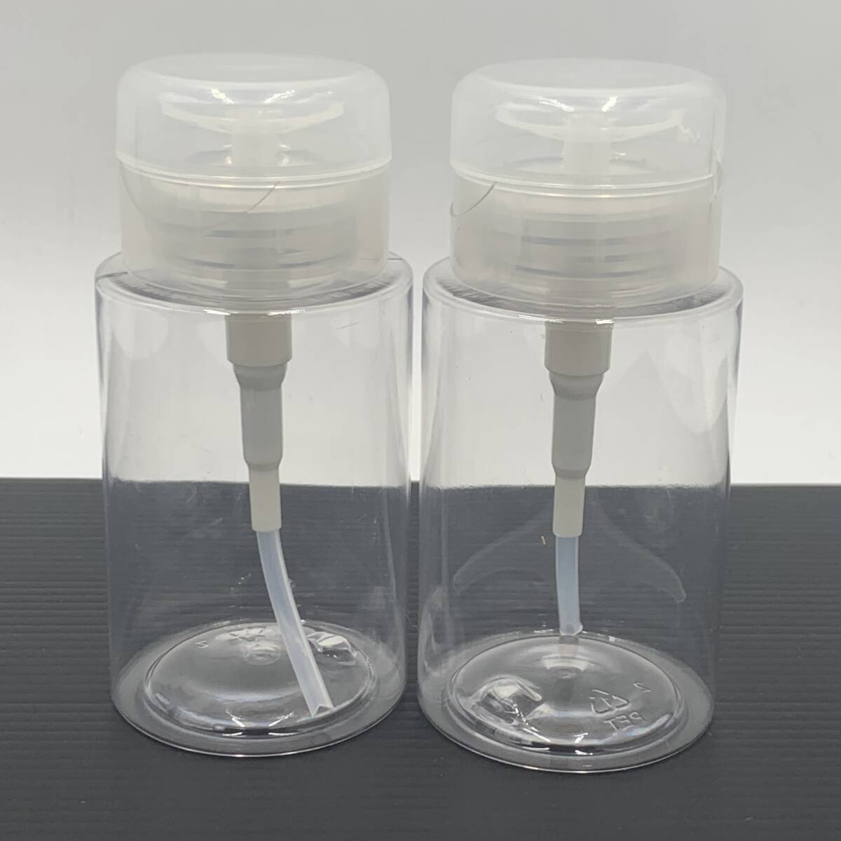 【未使用】プッシュポンプ型ミニボトル 2点 化粧品 生活備品 透明 クリアボトル拍卖
