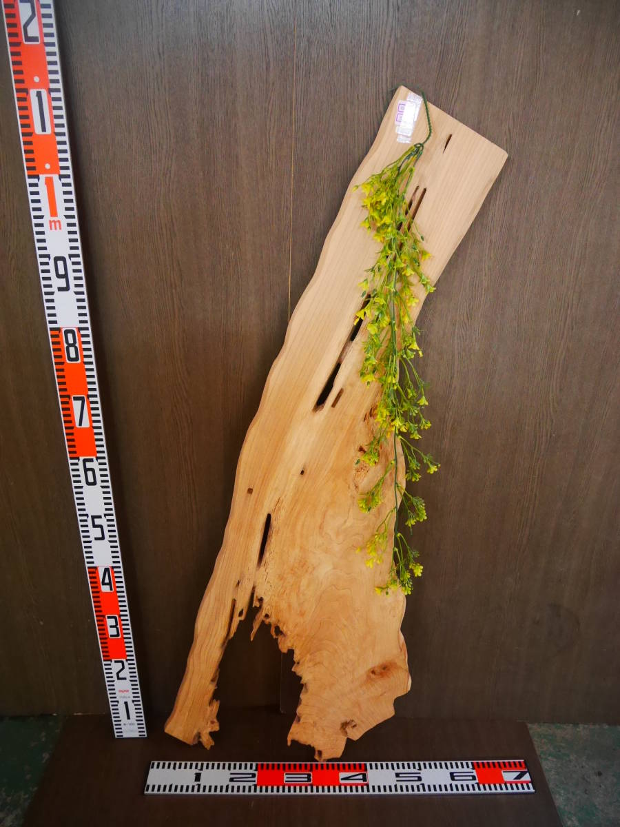 b0070810 杉根●約厚1.5cm☆無垢板1枚板 木材 板 DIY 板材 天板 棚板 テーブル 看板 花台など種類豊富!拍卖