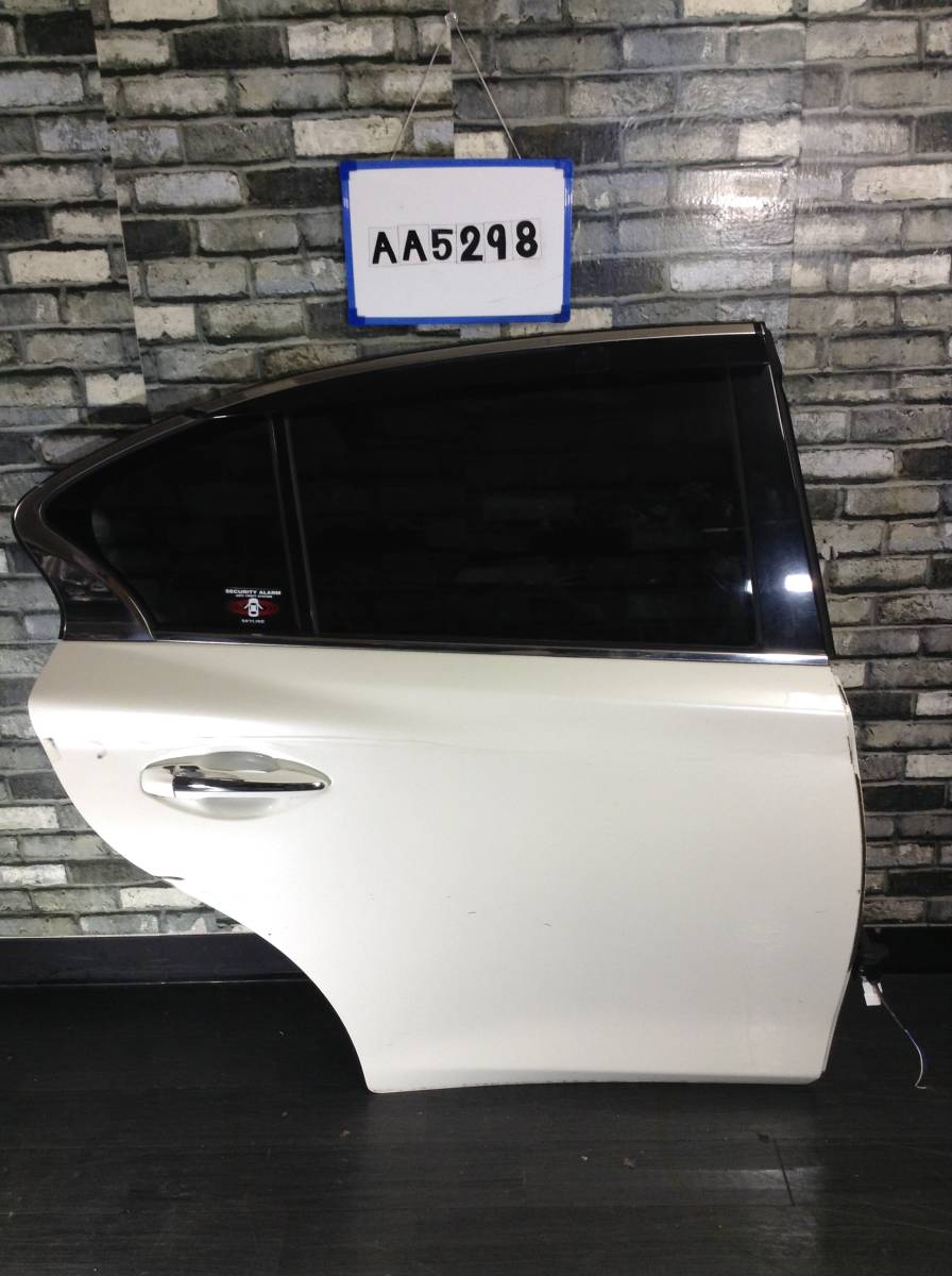 ★★★AA5298★★ YV37 日産 スカイライン 右(R)リアドア サイドドア ドア 拍卖