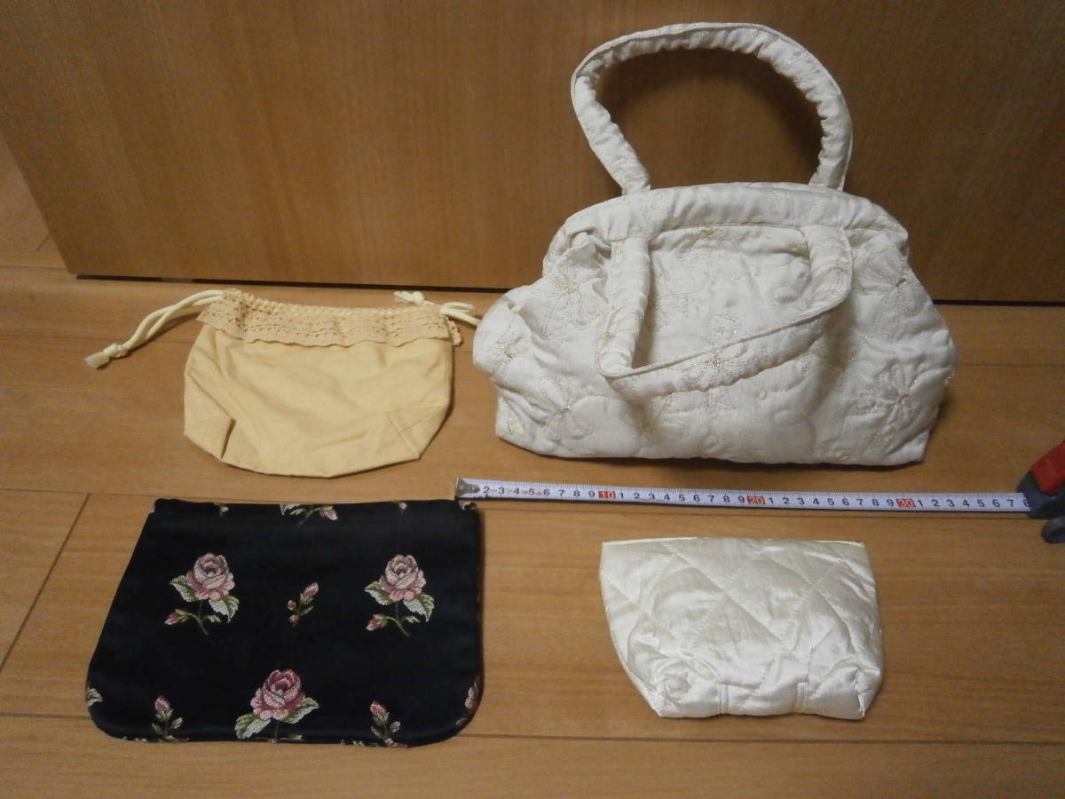 未使用品☆ハンドメイドのおしゃれなバッグと巾着とポーチなど4個セットC拍卖