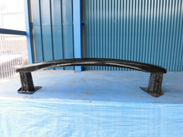 AL318 アウディ A1 8X リア ホースメント 8X0807313拍卖