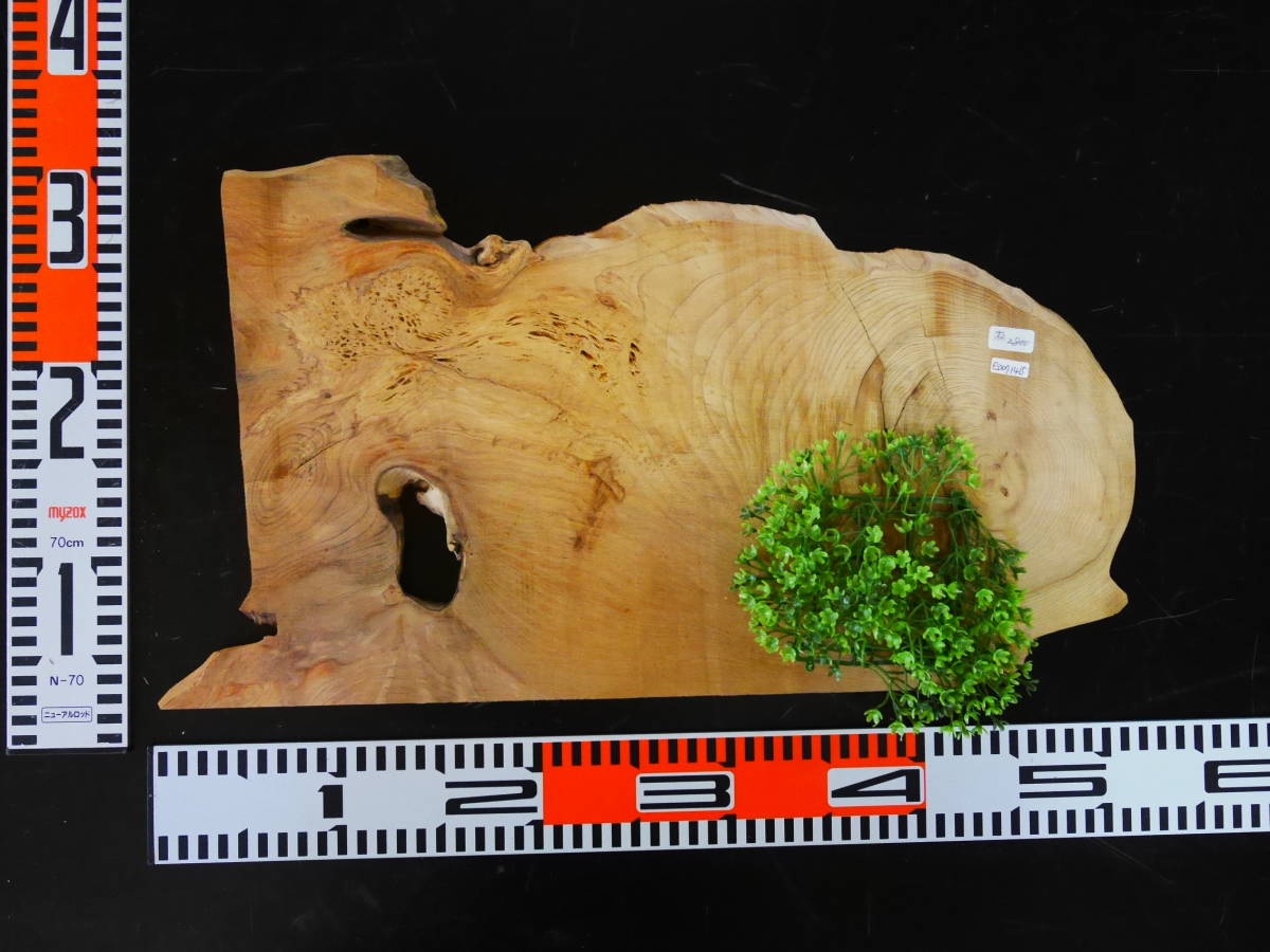 e0071415 杉●厚約1.5cm☆無垢板1枚板 木材 板 DIY 板材 天板 棚板 テーブル 看板 花台など種類豊富!拍卖