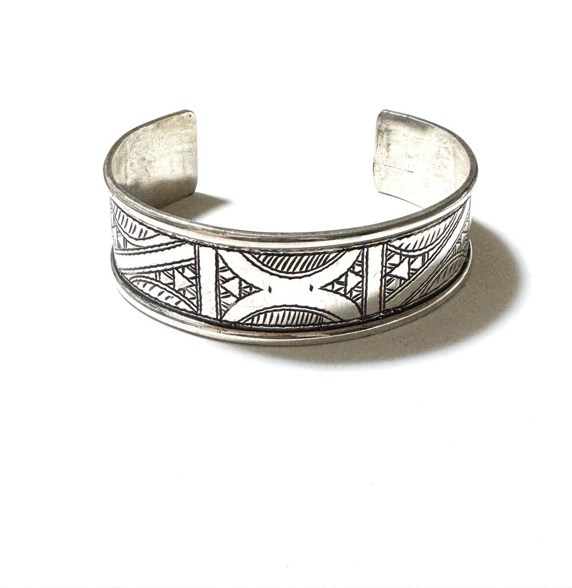 トゥアレグシルバーバングル シルバーブレスレット バングル トゥアレグシルバー拍卖